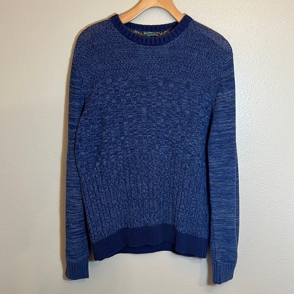 Koto Blue Pullover Crew Sweater - Picture 1 of 13